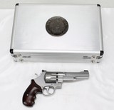 Smith & Wesson 627-5 Performance Center 357, 5" Bbl, 2003 - 1 of 25