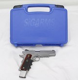 SIG ARMS,
GSR 1911,
45ACP,
"GUN OF THE YEAR IN 2004" - 1 of 25