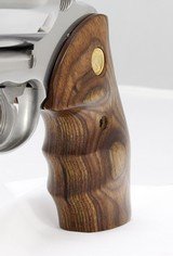 Colt Anaconda .44 Magnum RevolverSTAINLESS - PORTED (1998) - 9 of 24