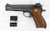 Smith & Wesson Model 52-1 Semi-Auto Pistol .38Spl. Mid-Range (1963-71) LIKE NEW IN BOX - 21 of 25