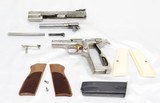 BROWNING HI-POWER, RENAISSANCE(1974) - 15 of 25