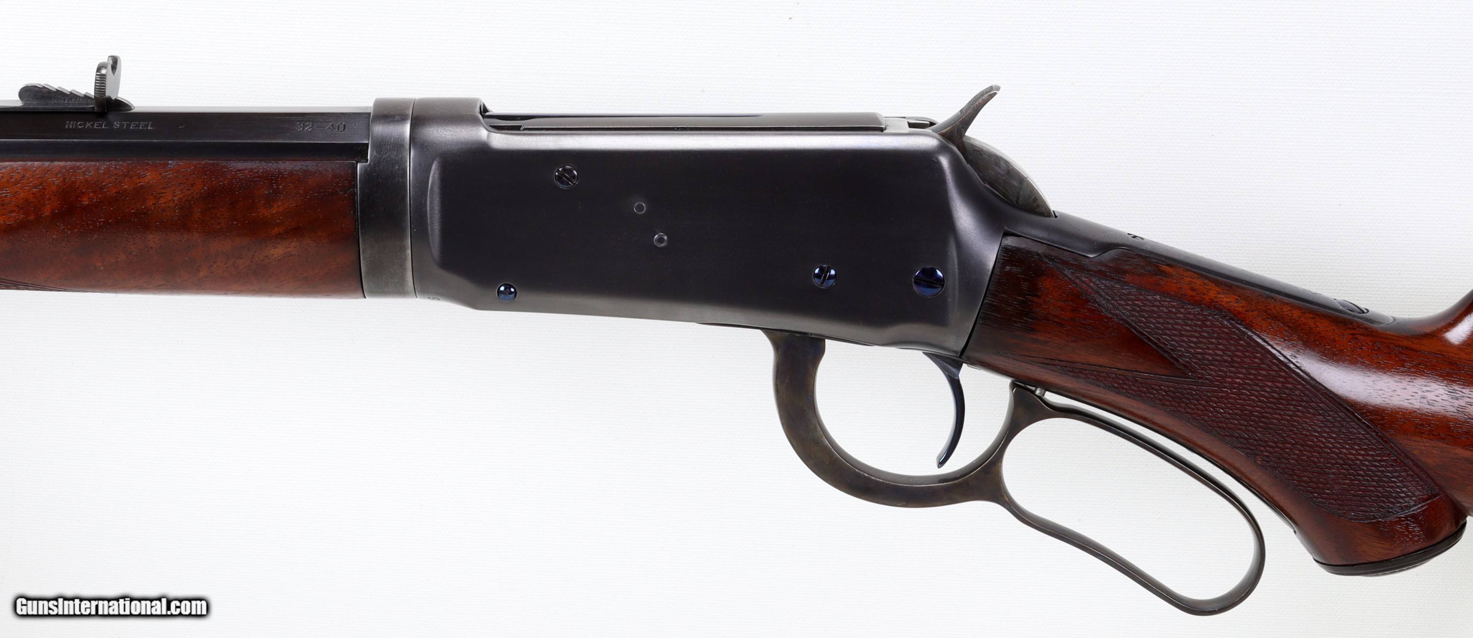 WINCHESTER Model 1894 Deluxe