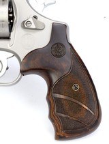 SMITH & WESSON PERFORMANCE CENTER MODEL 629-6 STAINLESS .44 MAGNUM IN ORIGINAL CASE!!! - 2 of 18