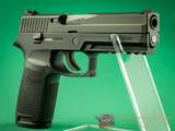 Sig Sauer P250F Modular Pistol 9MM (9X19) - 4 of 10