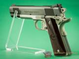 Colt Government Model Combat Elite 45 ACP NIB Check out the Images.
Sweet - 7 of 11