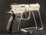EAA Tanfoglio Witness Compact 9MM As New
- 4 of 11
