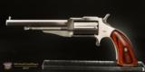 North American Arms NAA “The Earl” Hogleg-22 WMR AS NEW-No CC Fee - 2 of 8