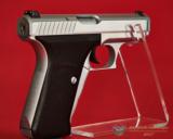 HK P7 M8 (Squeeze) – Hard Chrome Finish-
9MM – 2 Mags – NRA Excellent – No CC Fee - 5 of 7