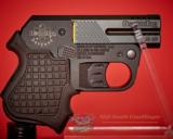Snowflake Special - DoubleTap Defense Derringer - 45 ACP - Carry like a Wallet - No CC Fee – As New - Double Tap - 1 of 12