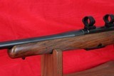 Weaver Rifles custom 284 WIN.
Built on a Winchester 88 Pre-64 action.
SN:56116 - 2 of 14