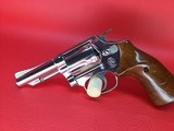 Beautiful Smith and Wesson Mod 36 Nickel Finish .38spl - 10 of 19