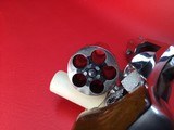 Beautiful Smith and Wesson Mod 36 Nickel Finish .38spl - 15 of 19