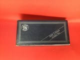 LNIB Smith & Wesson Mod.36 3in .38spl Chief's Special MFG 1969 New In Box W/Papers - 18 of 20