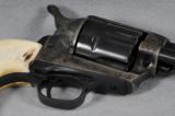 Colt. Single Action Army, 2nd generation,
BUNTLINE, .45 LC - 5 of 22