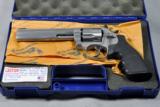Smith & Wesson, Model 617-6, K22, .22 caliber, 10 SHOT revolver (FTFO) - 11 of 13