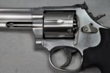 Smith & Wesson, Model 686, COMBAT DISTINGUISHED MAGNUM, .357 Magnum cal. - 4 of 6