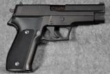 Sig Sauer, Model 226, 9mm, MINTY - 1 of 7