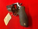 TAURUS 82 revolver - 3 of 3