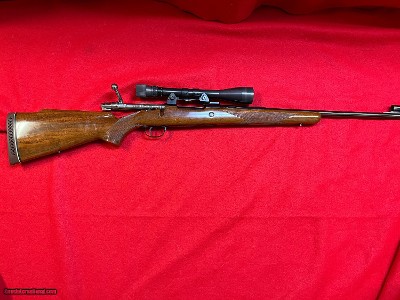 Browning
Safari Hi-Power Rifle