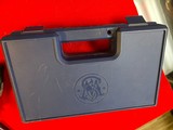 Smith & Wesson 686 plus .357 mag w/ box (pre-lock) - 7 of 8