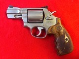 SMITH & WESSON PERFORMANCE CENTER 686 .357