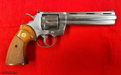 COLT PYTHON .357