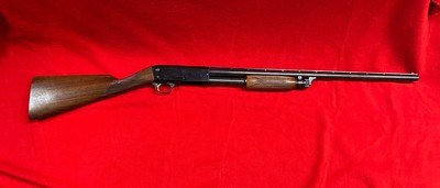 Ithaca Ultra FeatherlightMod. 37 20G - Image 1 of 8