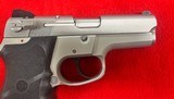 Smith & Wesson 6906 – 9mm - Image 2 of 6