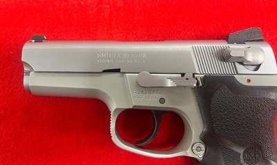 Smith & Wesson 6906 – 9mm - Image 5 of 6