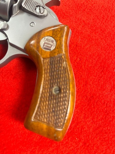 Charter Arms Undercover – .38 Special - Image 3 of 8