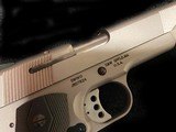 Smith & Wesson 1911 45acp Stainless - 4 of 5