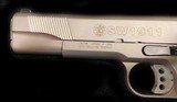 Smith & Wesson 1911 45acp Stainless - 2 of 5
