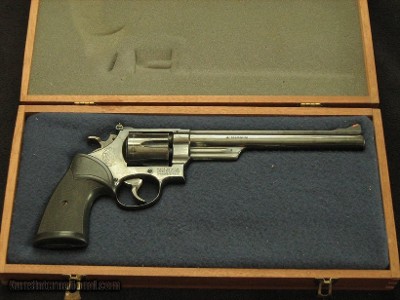 S&W Smith Wesson Model 57 .41 41 Mag Magnum
8 3/8"Cased
