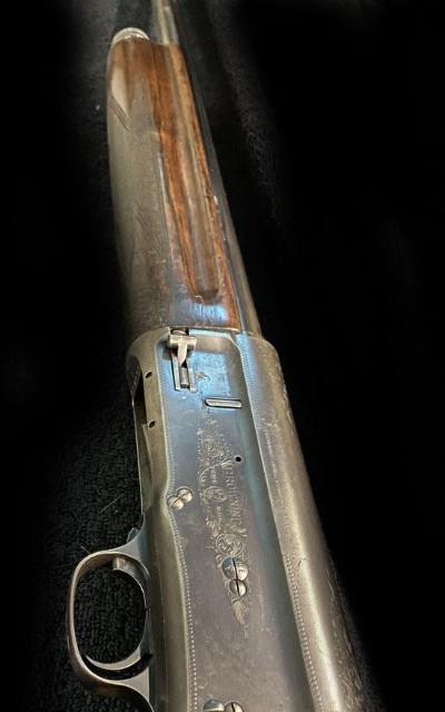 Browning Humpback A5 16ga Deluxe - Image 2 of 5