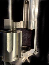 Smith & Wesson 357 Mag 686-4 - 5 of 5