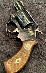 Smith & Wesson Airweight 38 Model 37 Snubbie - 4 of 5