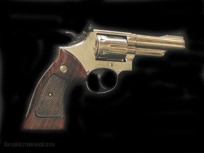 Smith & Wesson 19-3 Nickel 4" 357 - Image 2 of 5