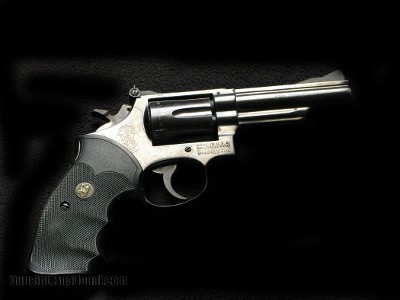 Smith & Wesson 19-2 357 4 inch - Image 2 of 4