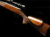 Early USA Weatherby Mk V 257 Custom Wood - 4 of 5