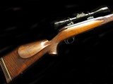 Weatherby LH
Mk V Custom Shop 300 Wby JAF - 4 of 5