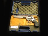 Smith & Wesson 657 41 Mag Stainless Hunter 7.5" Unfluted NIB