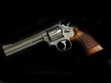 Smith & Wesson 686-8 357 6 inch - 2 of 3