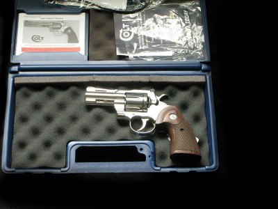Colt Python Stainless 3 Incher as new in box - Image 1 of 2