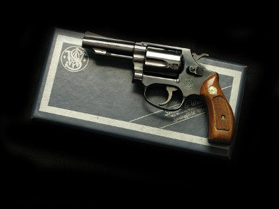 Smith & Wesson model 36 38spl 3 inch boxed - Image 2 of 2