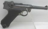 WWII German Luger-1915-numbers matching-excellent condition-90+% blue - 2 of 15