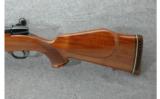 Weatherby Model Mark V Deluxe .300 Weatherby Magnum - 7 of 7