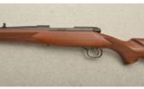 Winchester Model 70 Cabelas Exclusive, 7 Millimeter Remington Magnum, Factory New - 4 of 7