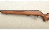 Anschutz Model 1517 D Heavy Barrel Classic, .17 Hornady Magnum Rimfire (.17 HMR), Factory New - 4 of 9