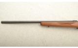 Anschutz Model 1517 D Heavy Barrel Classic, .17 Hornady Magnum Rimfire (.17 HMR), Factory New - 6 of 9