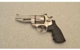 Smith & Wesson Model 627-5 .357 S&W Magnum 4.25